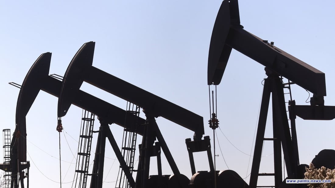 النفط يفتتح تعاملات الأسبوع مرتفعاً وخام البصرة عند 67 دولاراً